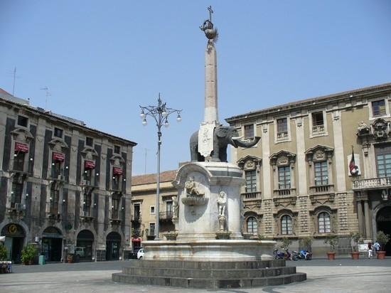 קטאניה Loft Piazza Universita חדר תמונה